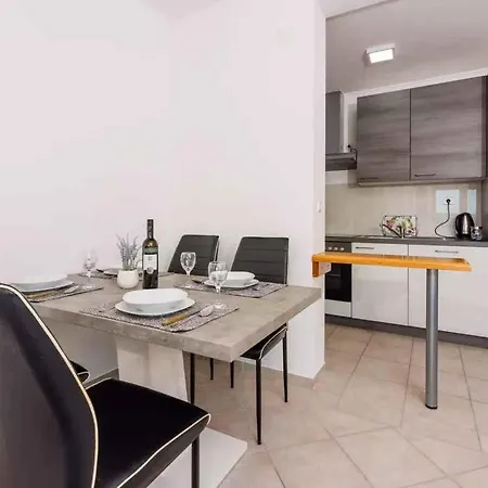 Apartment In 45899 Crikvenica