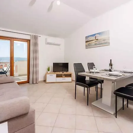 Apartamento In 45899 *