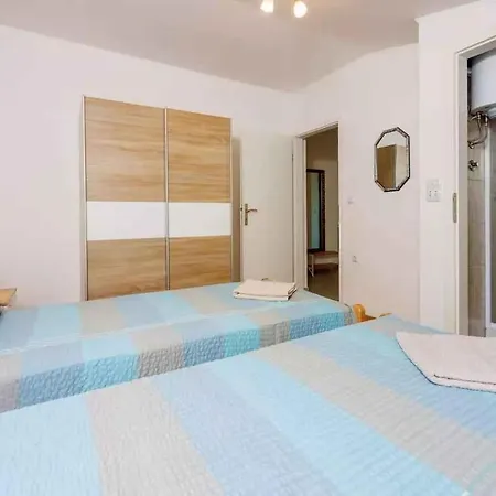 In 45899 Apartment *
